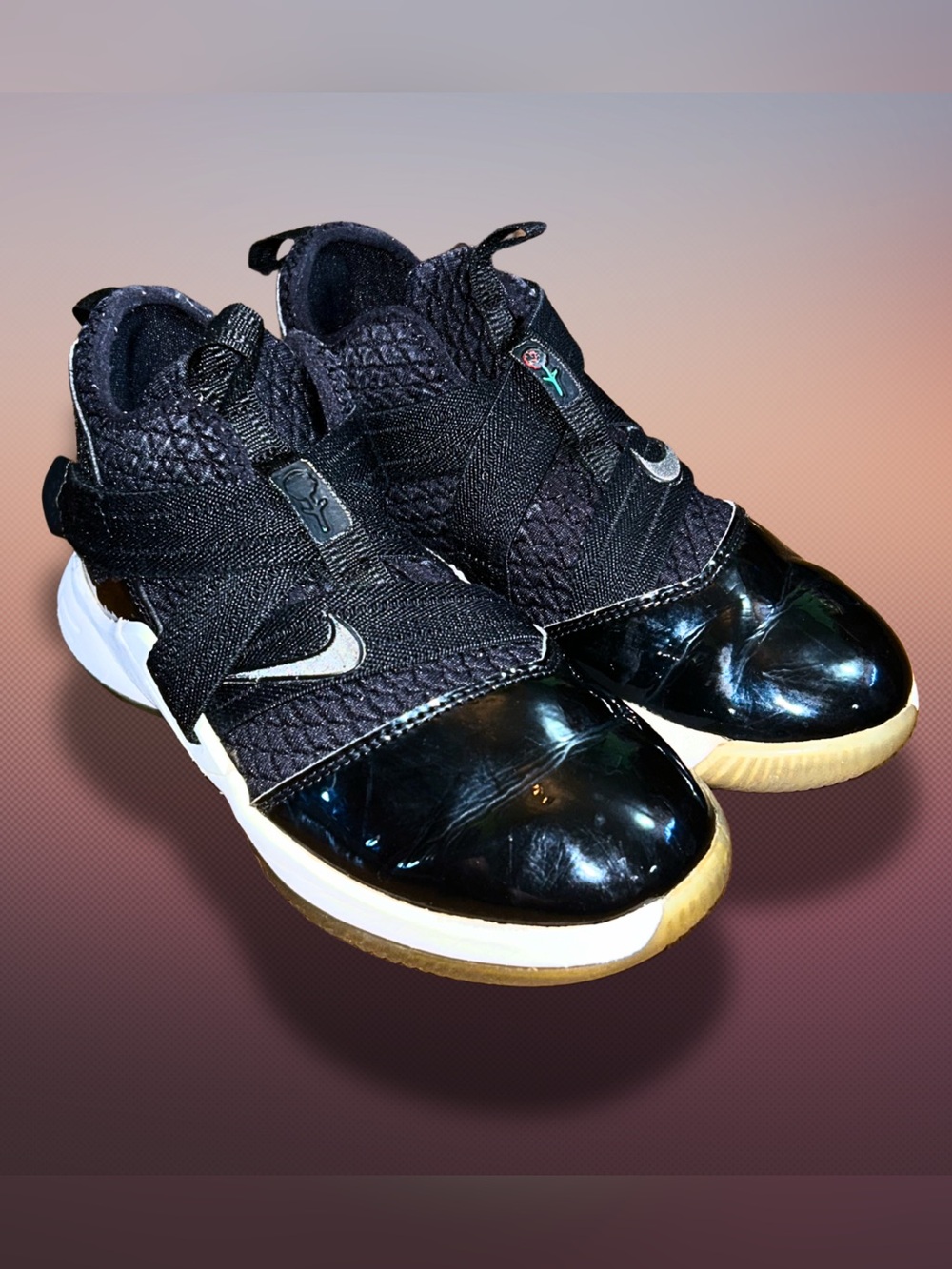 Nike LeBron Soldier 12 "Roses" Youth Shoes Size 1Y